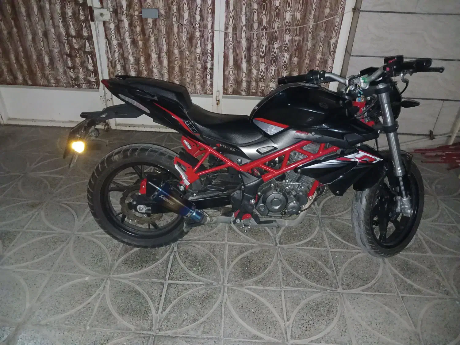 بنلی 150 نیوفیس 1400|موتورسیکلت|اصفهان, ارزنان|دیوار