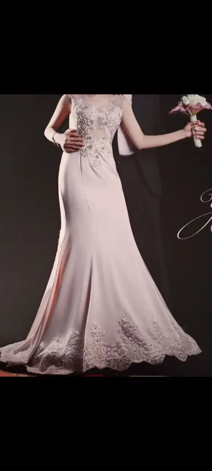 لباس مجلسی|لباس|چمستان, |دیوار