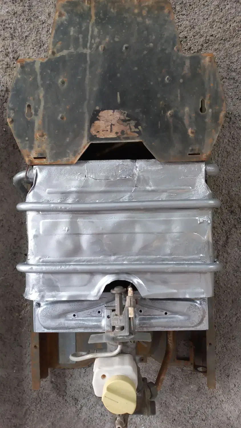 ابگرمکن دیواری|آبگرمکن، پکیج، شوفاژ|مزرعه کتول, |دیوار