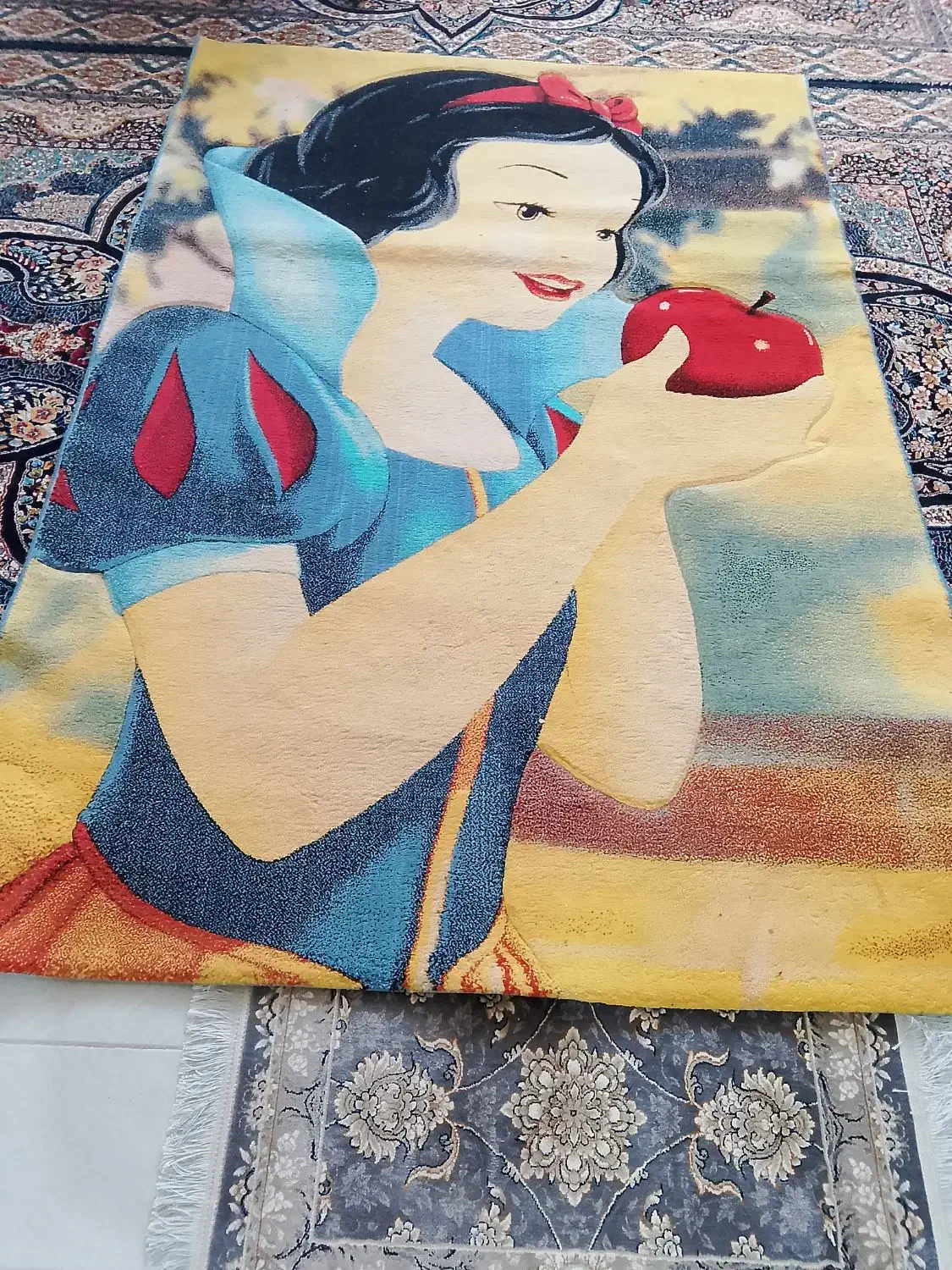 فرش برجسته اتاق خواب سالم|فرش|تهران, بهارستان|دیوار