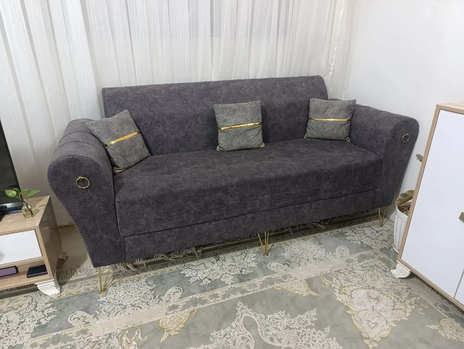 مبل هفت نفره در حد نو|مبلمان خانگی و میز عسلی|مشهد, کوی المهدی|دیوار