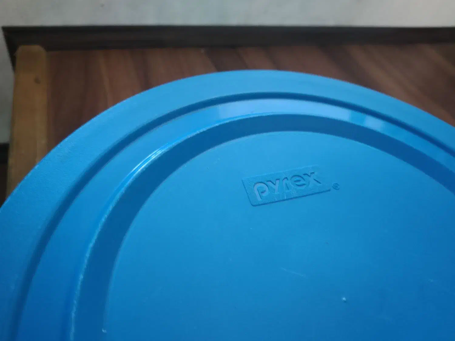 کاسه بزرگ پیرکس|ظروف سرو و پذیرایی|قائم‌شهر, |دیوار