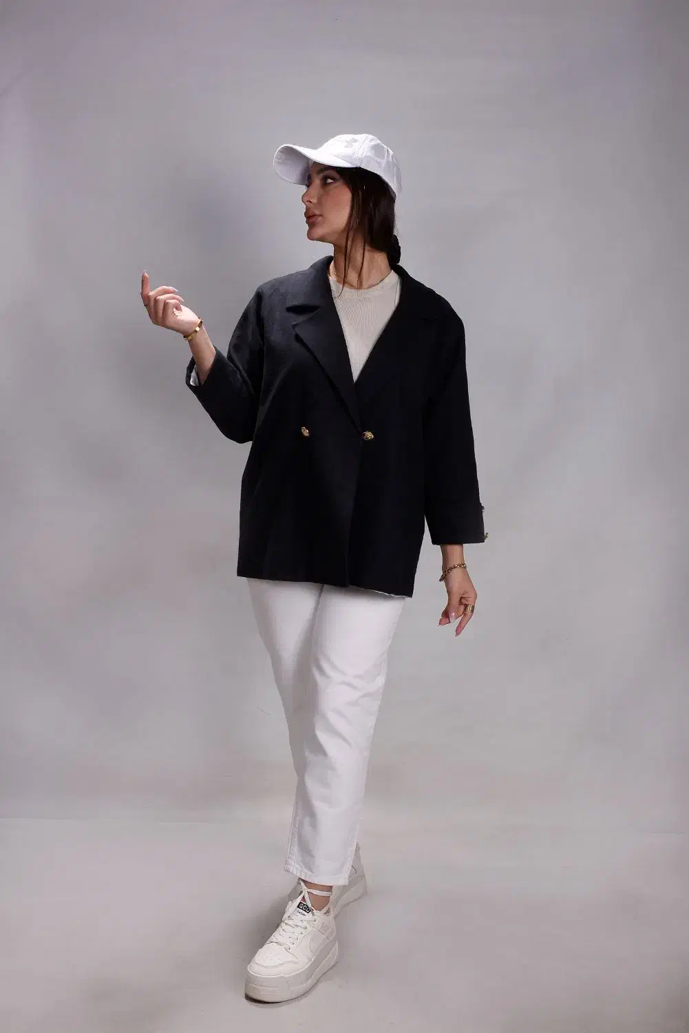 لباس اسپرت|لباس|شیراز, زند|دیوار