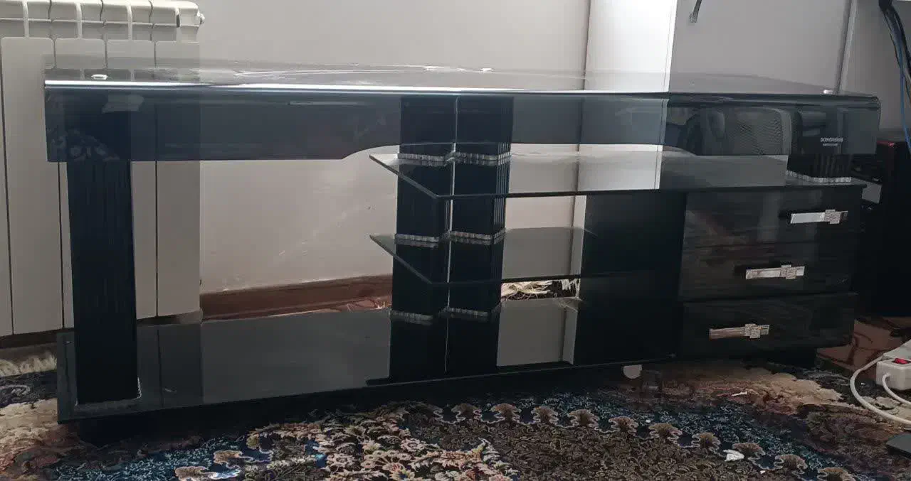 میز تلویزیون شیشه ای|میز تلویزیون|رشت, کوی مهر|دیوار