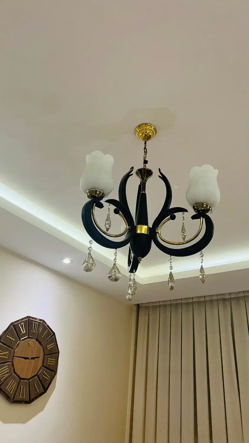 لوستر|لوستر و چراغ آویز|مشهد, فارغ التحصیلان|دیوار