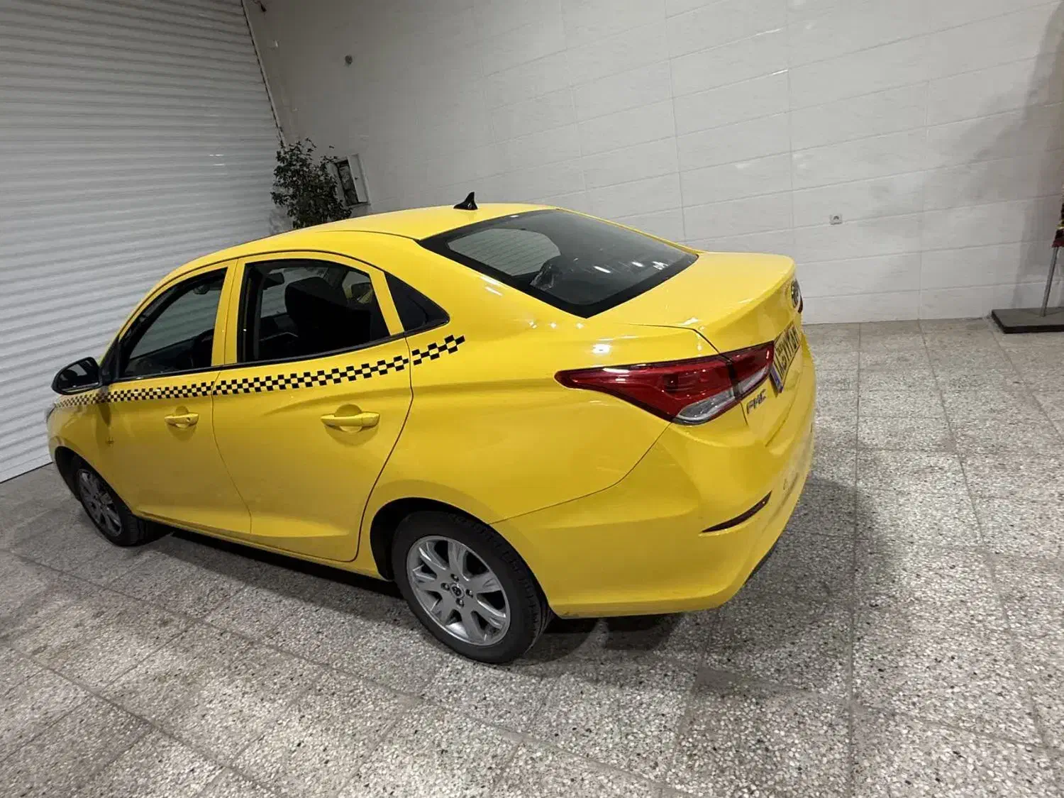 ۵۱۱|خودرو سواری و وانت|یزد, |دیوار