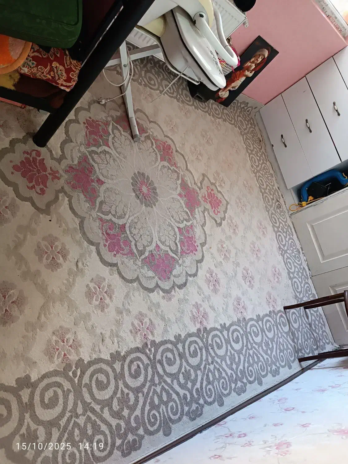 فرش|فرش|قدس, شهرک فرزان|دیوار