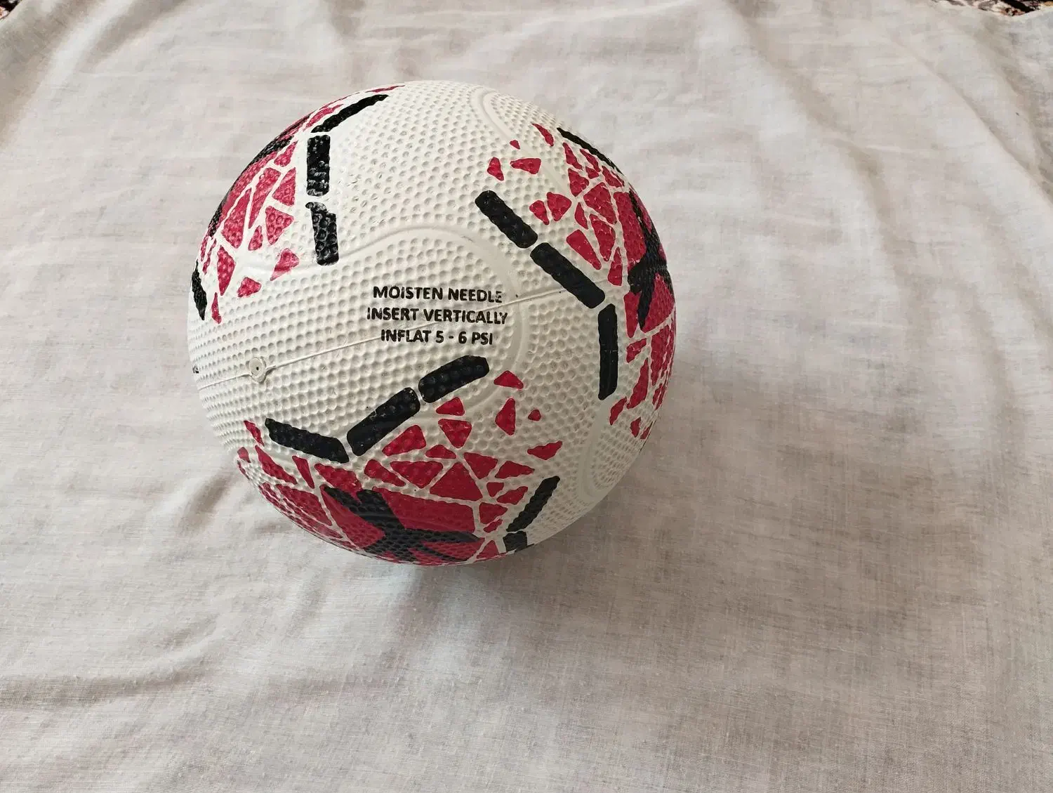 توپ|ورزش‌های توپی|بوکان, |دیوار