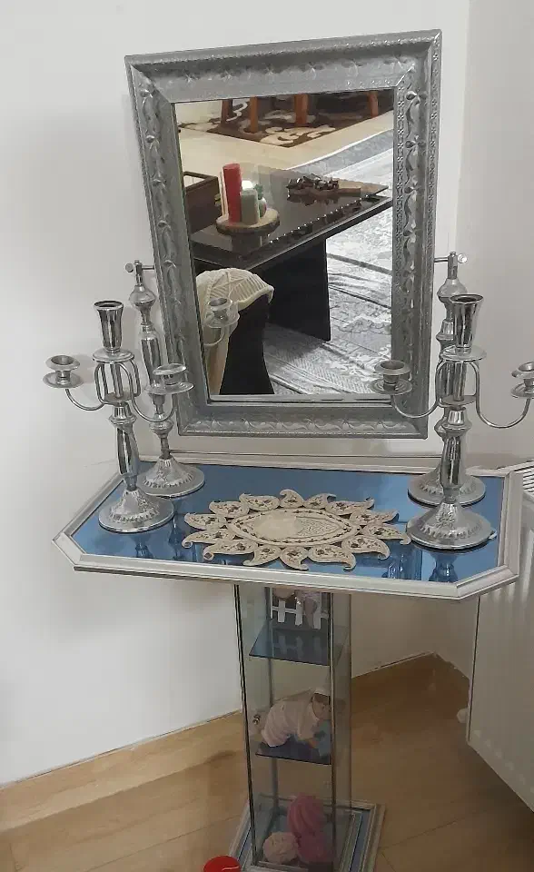 آینه و شمعدان|آینه|اسلام‌شهر, شهرک قائمیه|دیوار