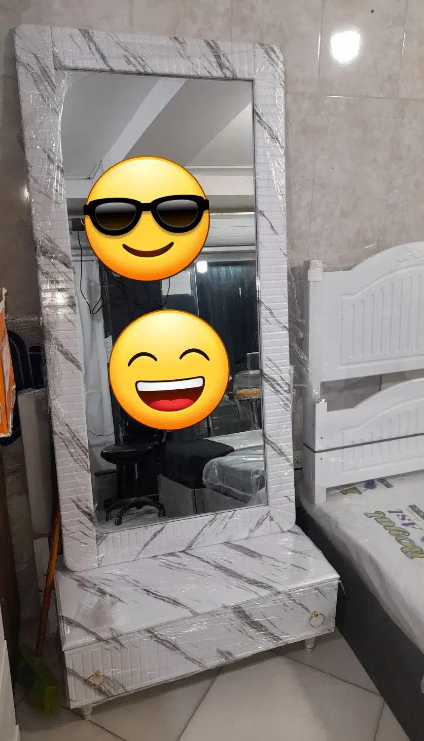 آینه ، آینه قدیی ، میز آرایش|آینه|بندرعباس, |دیوار