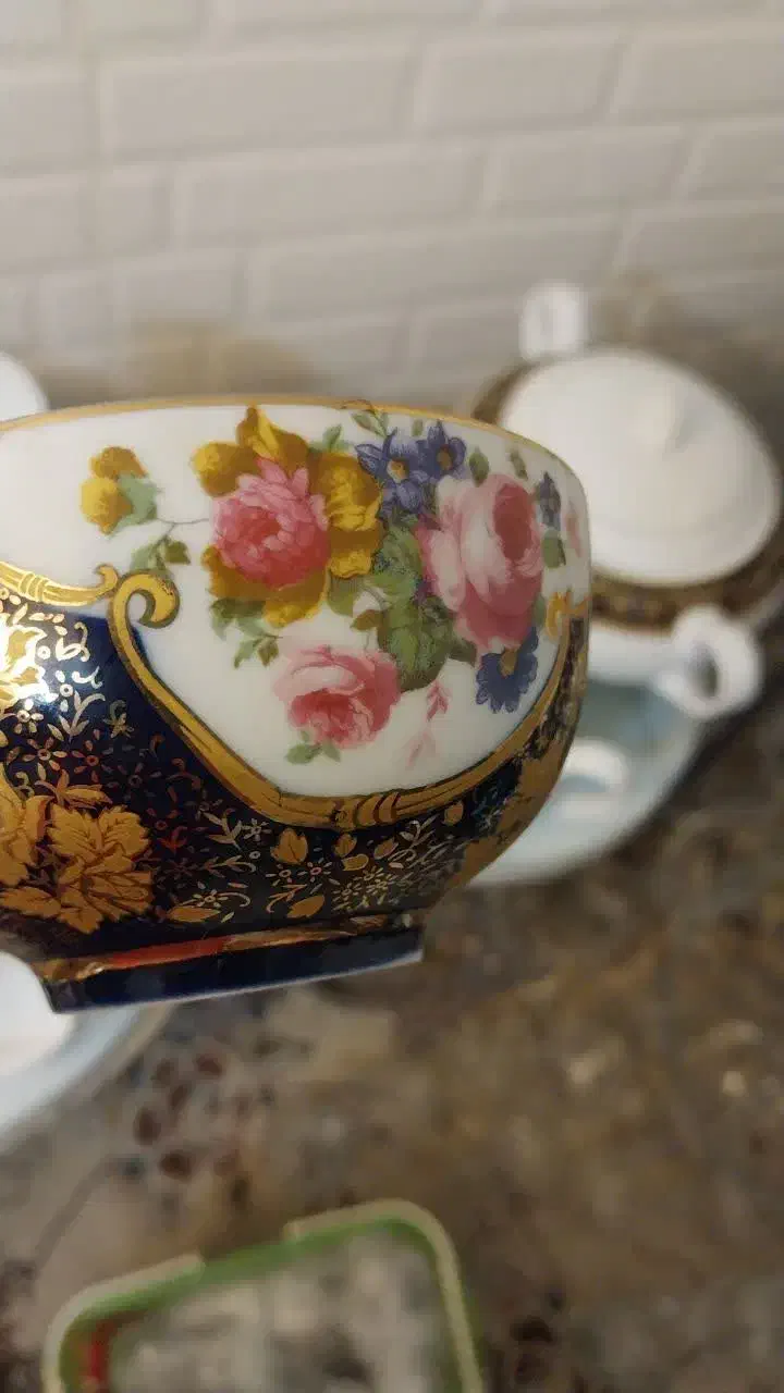 ظروف المانی|ظروف سرو و پذیرایی|تهران, تسلیحات|دیوار