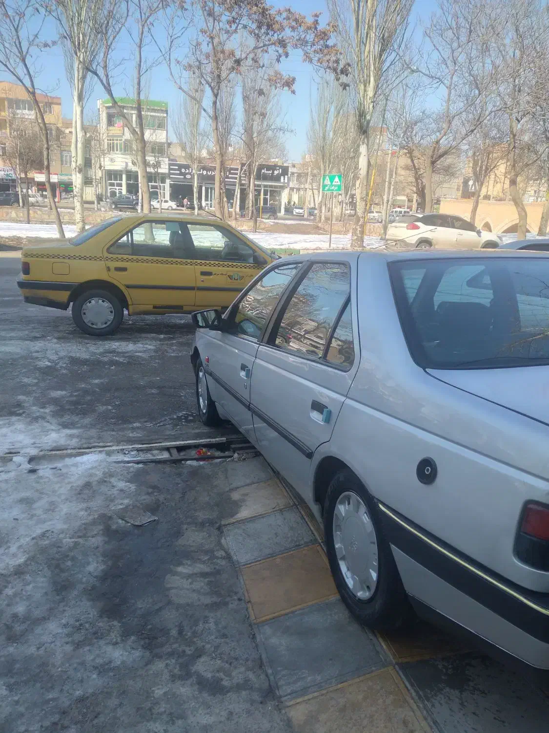 پژو۴۰۵ درحد|خودرو سواری و وانت|اردبیل, |دیوار