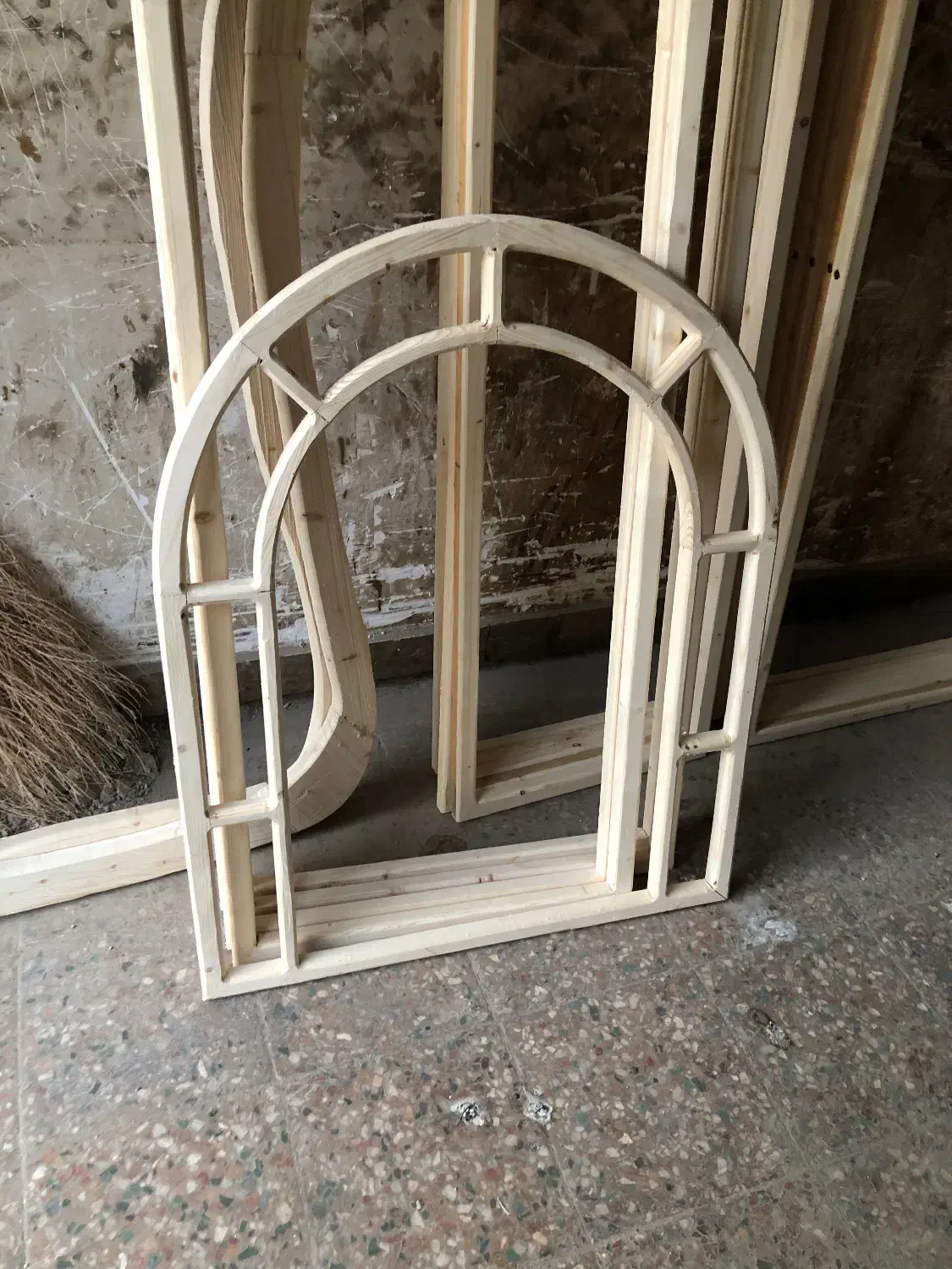 تولیدی قاب آینه چوب روس واشان|آینه|رباط‌کریم, منجیل آباد|دیوار