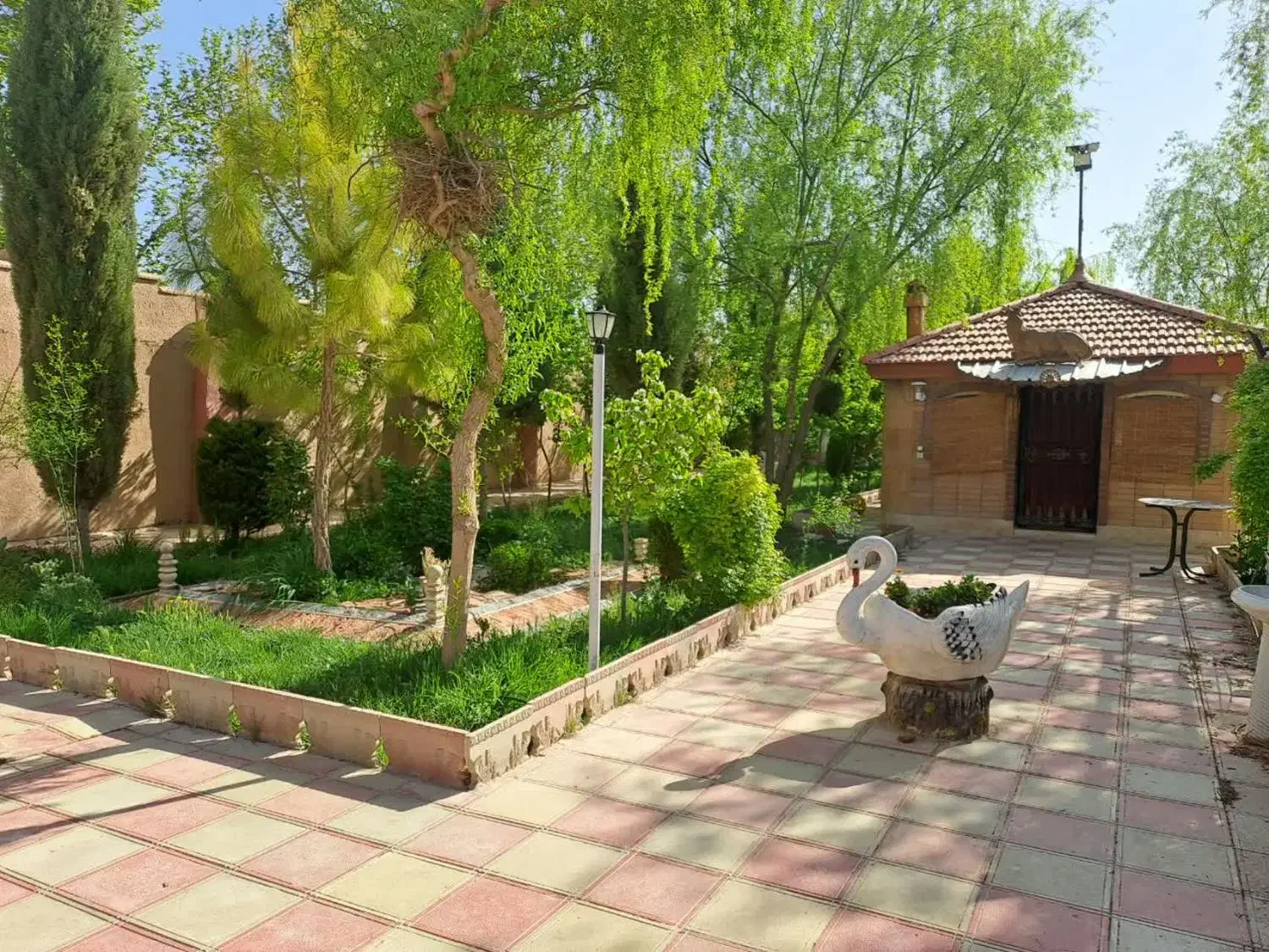 اجاره روزانه باغ ویلا|اجارهٔ کوتاهمدت ویلا و باغ|خمینیشهر, |دیوار