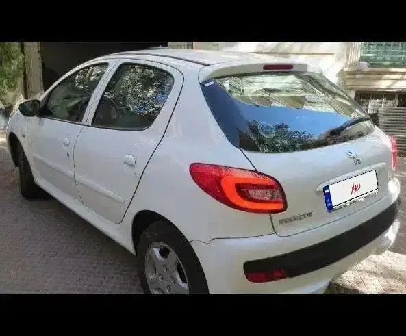 207 اتومات سقف فلز مدل 1403 بیرنگ|خودرو سواری و وانت|مشهد, رستگار|دیوار