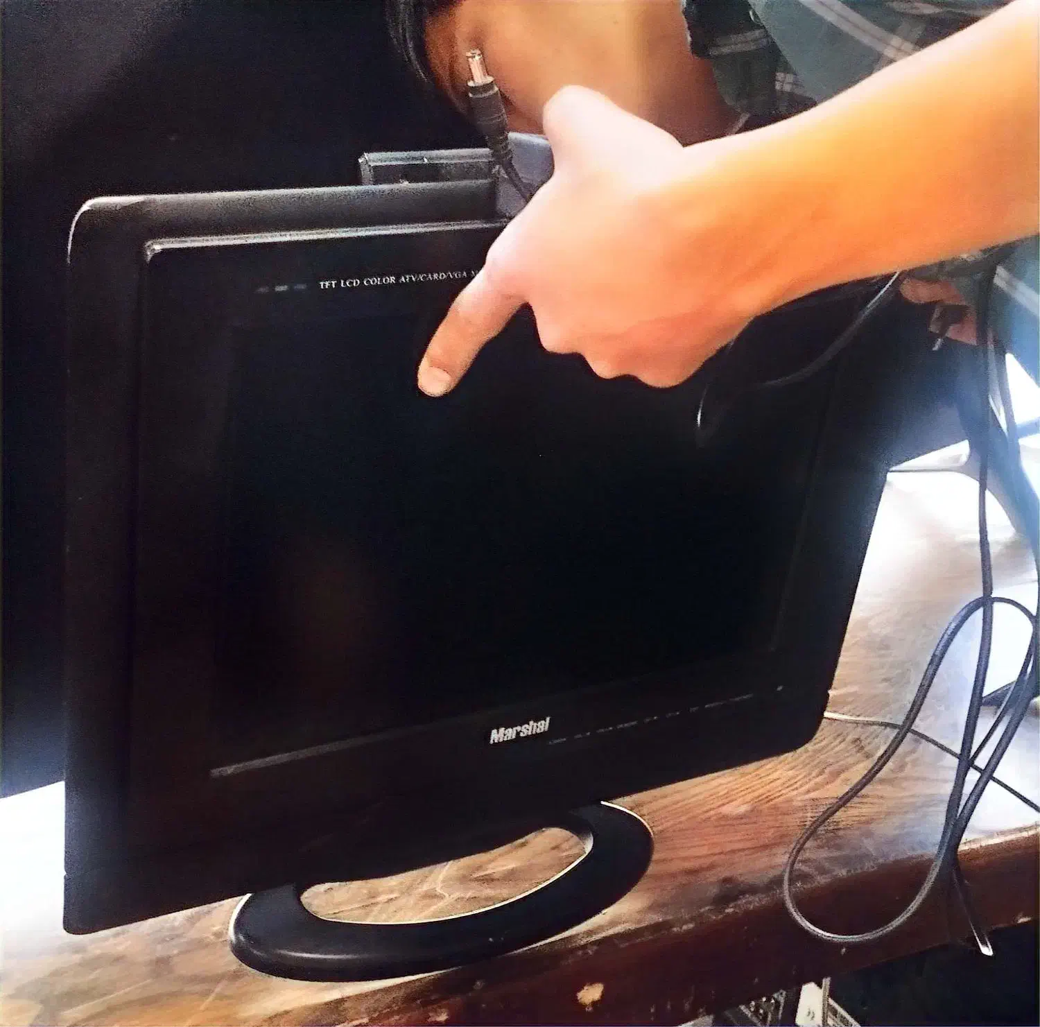 دوچرخه ۱۶ و تلویزیون۱۲ اینچ جهت فروش.بهجت۱۵|دوچرخه، اسکیت، اسکوتر|مشهد, بالا خیابان|دیوار