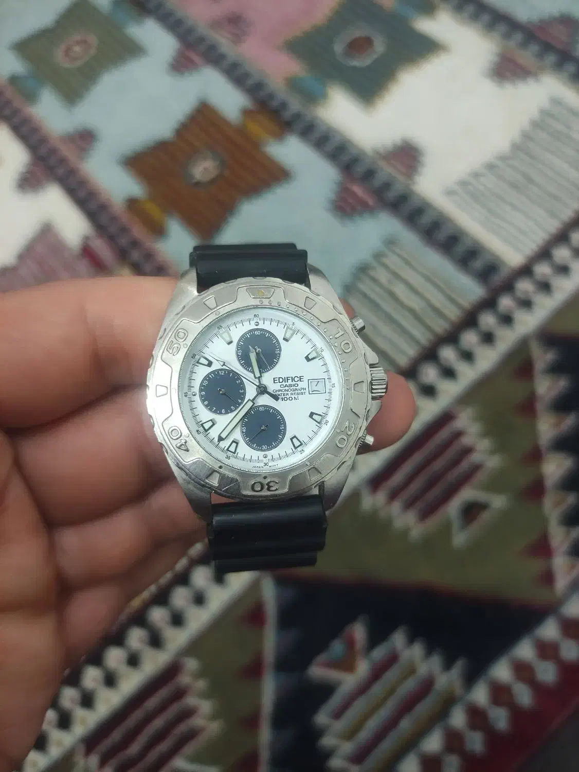 ساعت مچی|ساعت|شاهین‌شهر, شهرک گلدیس|دیوار