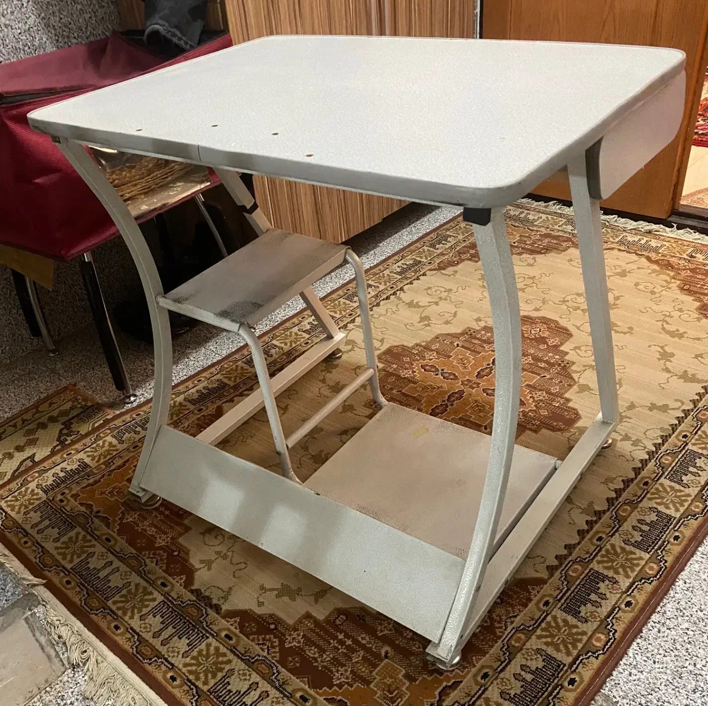 میز کامپیوتر|میز تحریر و کامپیوتر|سلماس, |دیوار