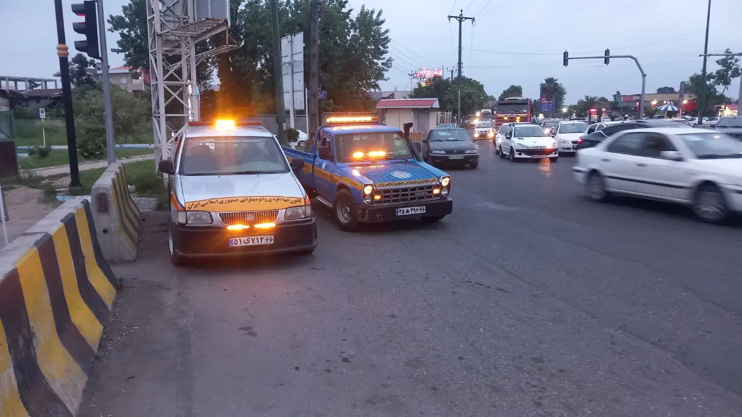 یدک کش جرثقیل امدادخودرو مقدم شبانه روزی|خدمات حمل و نقل|رشت, فرزانه|دیوار