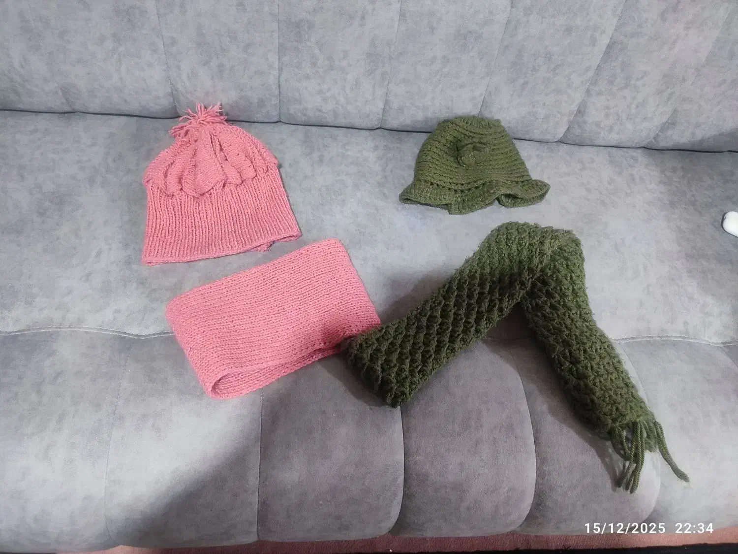 شال و کلاه دخترانه|کفش و لباس بچه|کرمانشاه, |دیوار