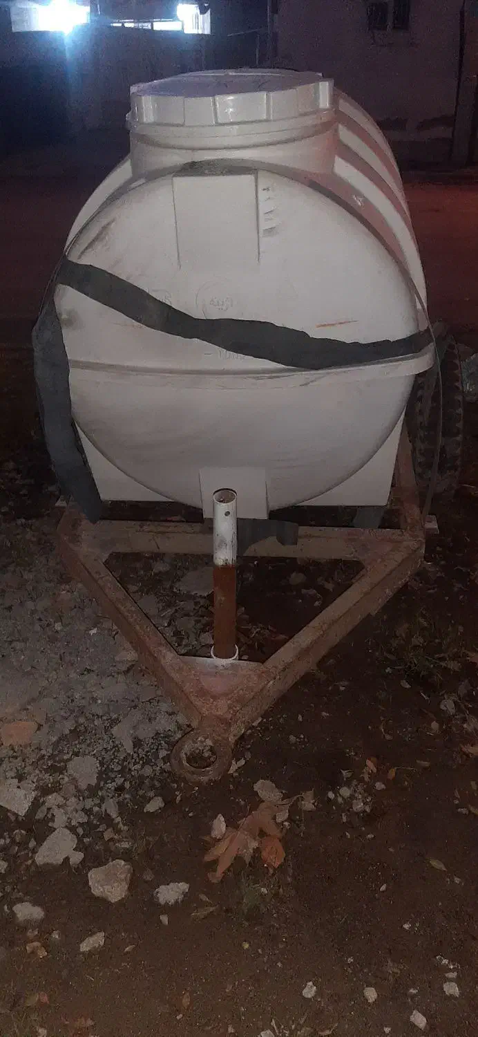 تانکر چرخ دار۱۰۰۰لیتری|مصالح و تجهیزات ساختمان|ملکشاهی, |دیوار