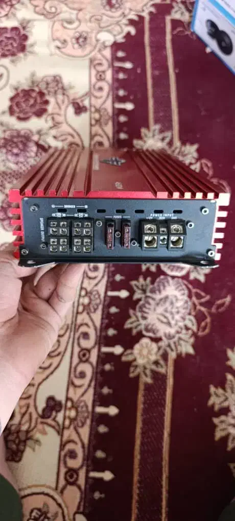 آمپیلی 4 کانال دلتاسونیک 4600W هرکانال120rms|قطعات یدکی و لوازم جانبی|شیراز, شهرک نیروی انتظامی|دیوار