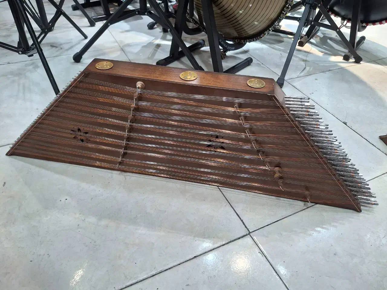 سنتور godarzii|سازهای سنتی|تهران, نازیآباد|دیوار