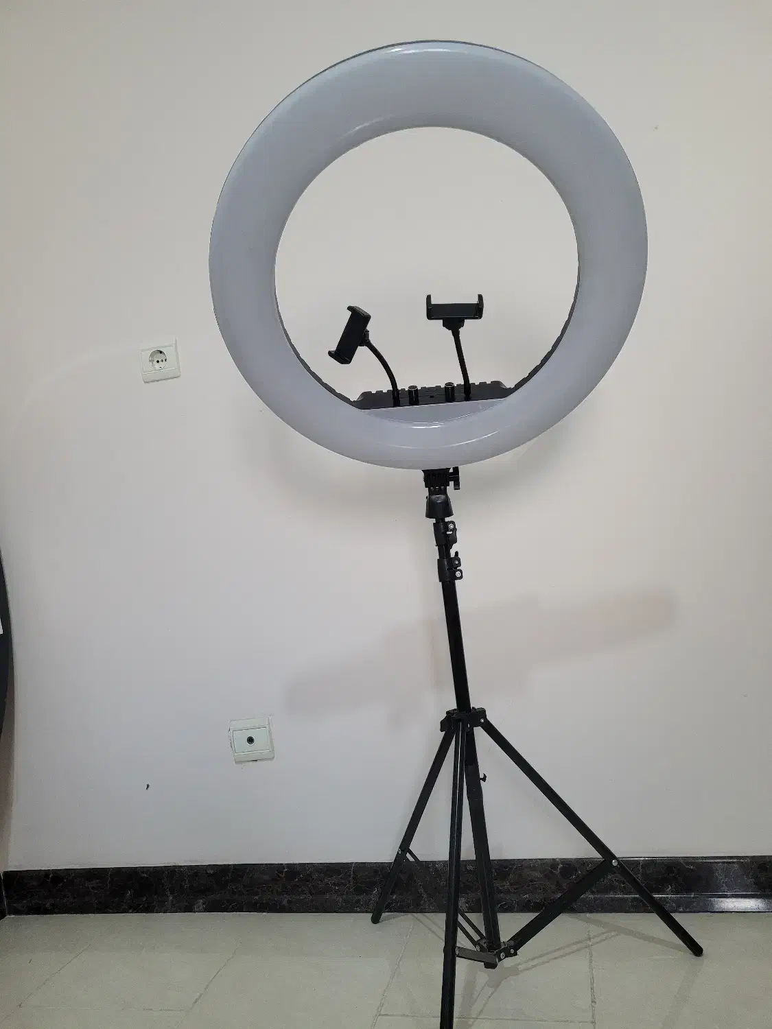 رینگ لایت سایزبزرگ|دوربین عکاسی و فیلم‌برداری|ساری, |دیوار