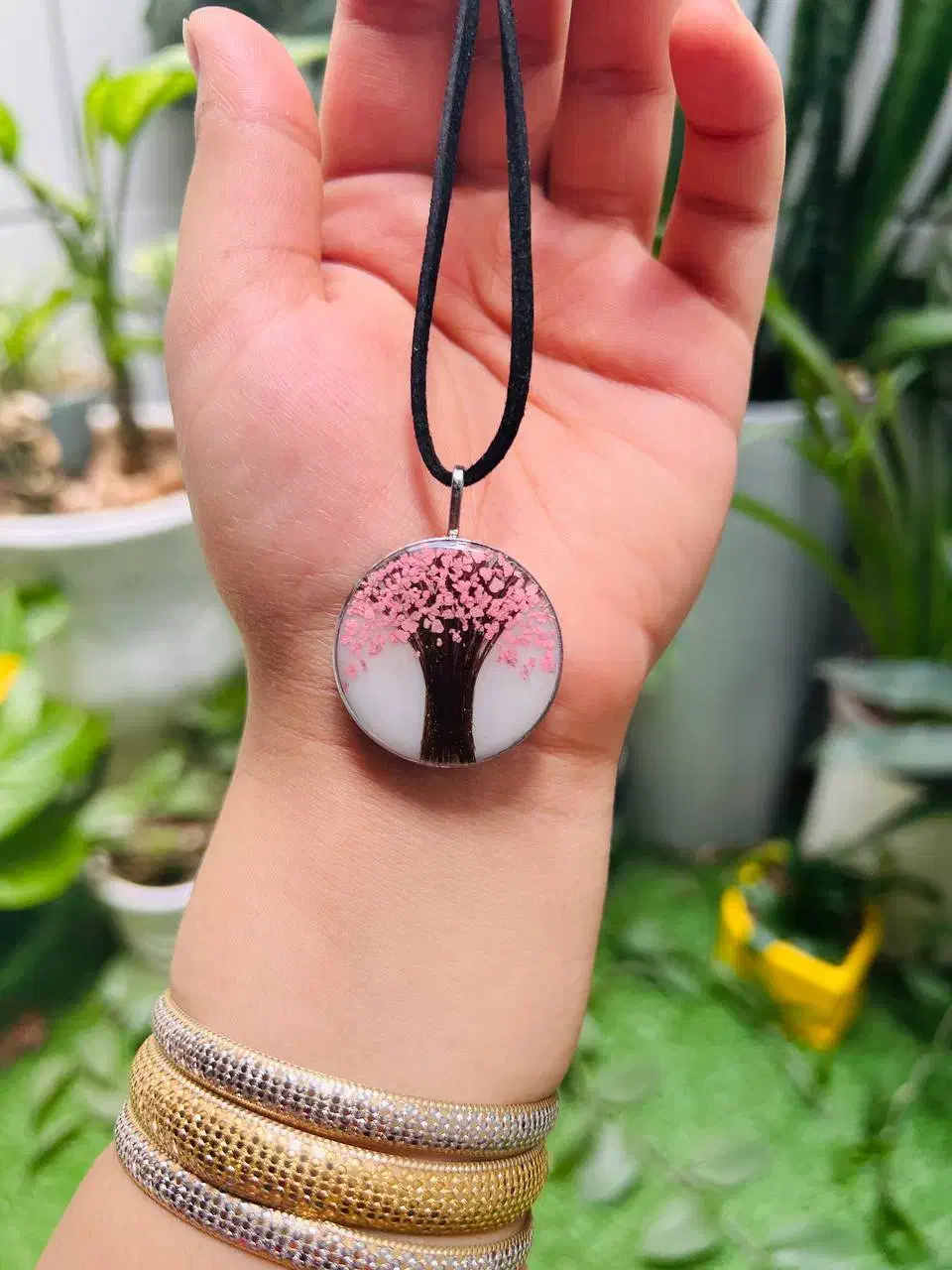 موی یار رزینی|بدلیجات|دوگنبدان, |دیوار