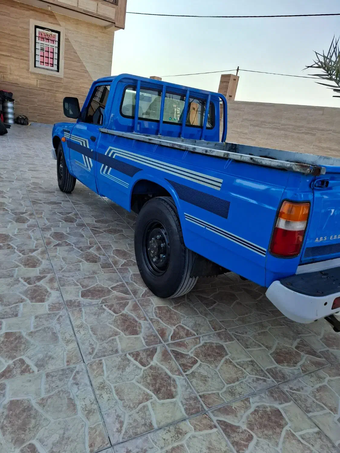 سایپامدل ۴۰۲باکارکرد۱۲هزارگازسیمی باکفی آهنی|خودرو سواری و وانت|لامرد, |دیوار