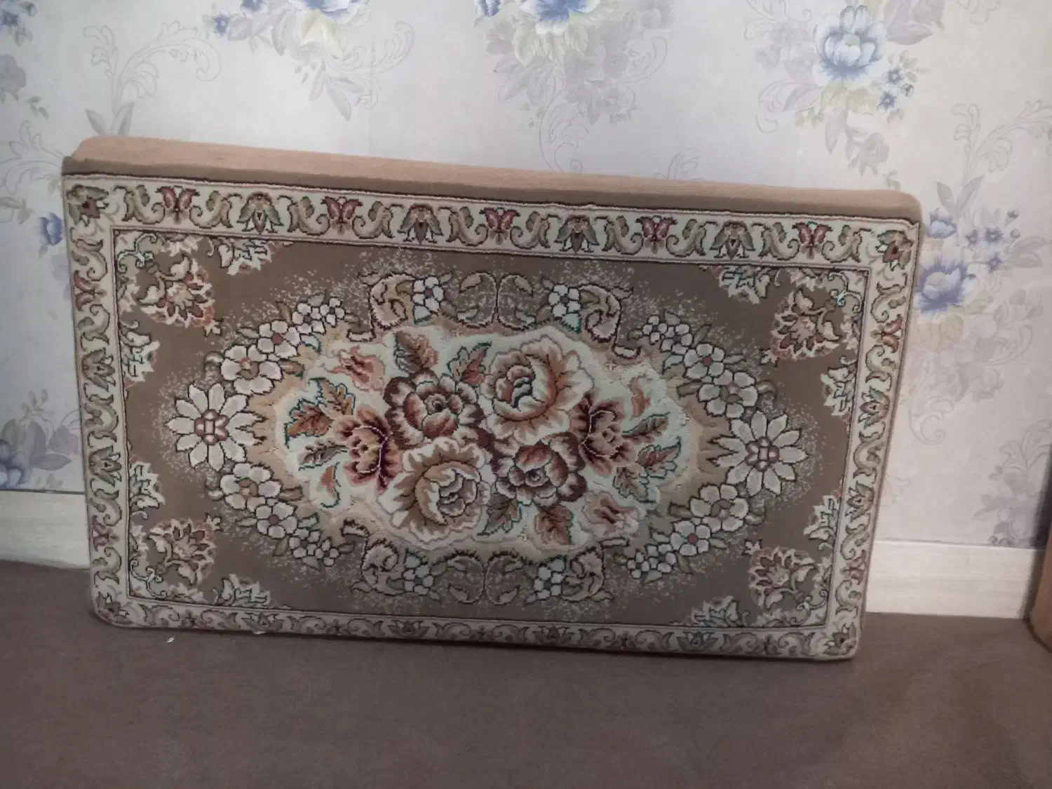 جفت پشتی سالم|پشتی|کرج, کمال‌شهر|دیوار