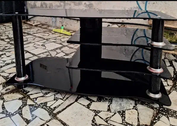 میزتلویزیون|میز تلویزیون|آستانه سرا, |دیوار