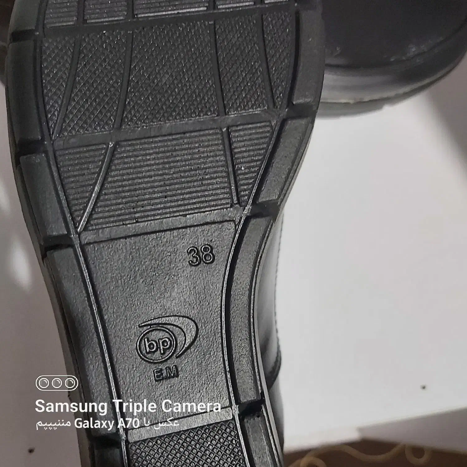 فروشی|کیف، کفش، کمربند|اهواز, عین ۲|دیوار