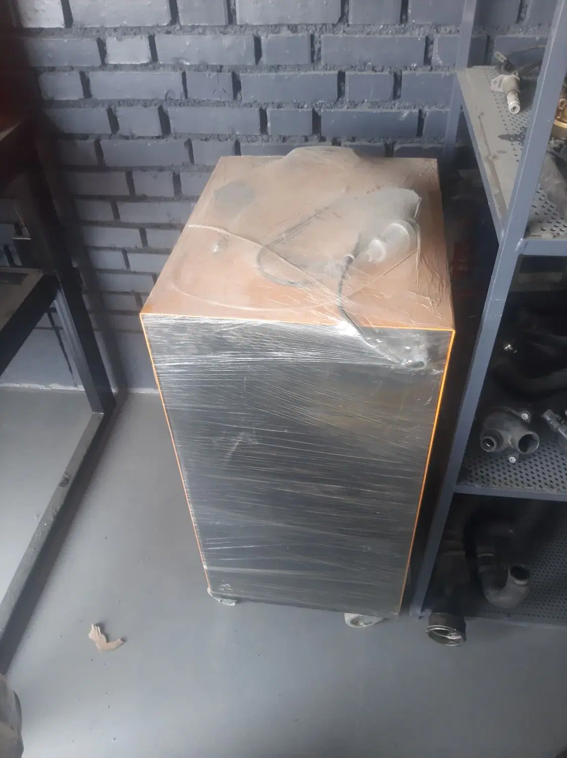 ۱ عدد دستگاه کربن زدایی ۱ عدد دستگاه کاتالیزور شو|قطعات یدکی و لوازم جانبی|تهران, فتح|دیوار