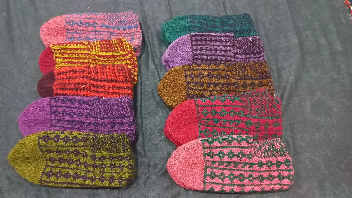 جوراب دستبافت / گیوه / جوراب / دستبافت|لباس|اردبیل, |دیوار