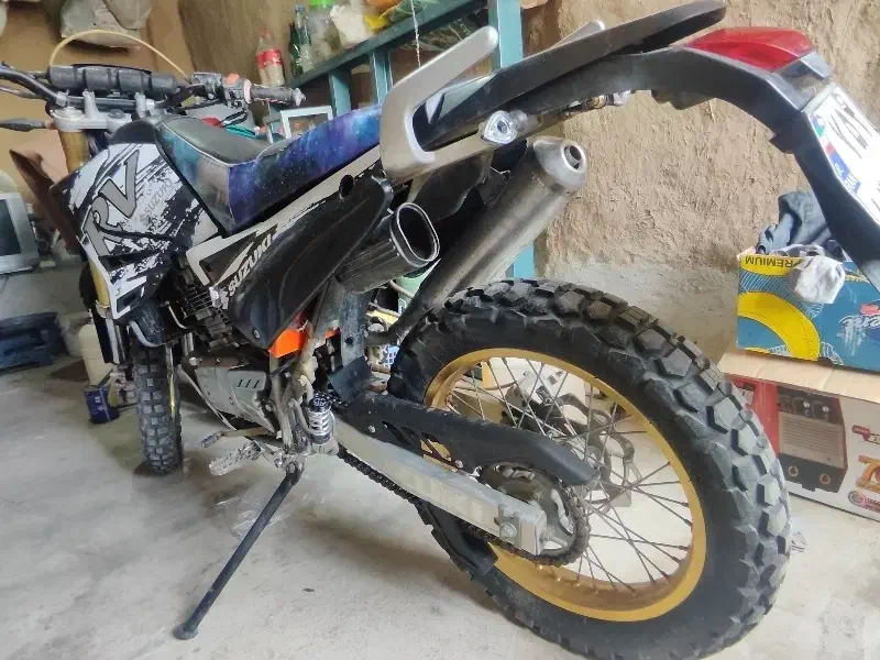 تریل روان در حد نو|موتورسیکلت|شاهرود, |دیوار