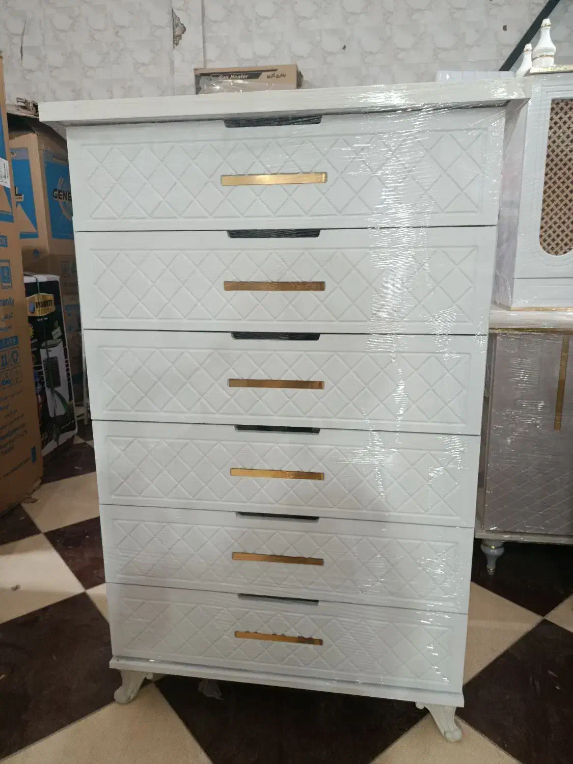 دومیلیون وسبصد هزار میزا|میز تلویزیون|خرمآباد, |دیوار