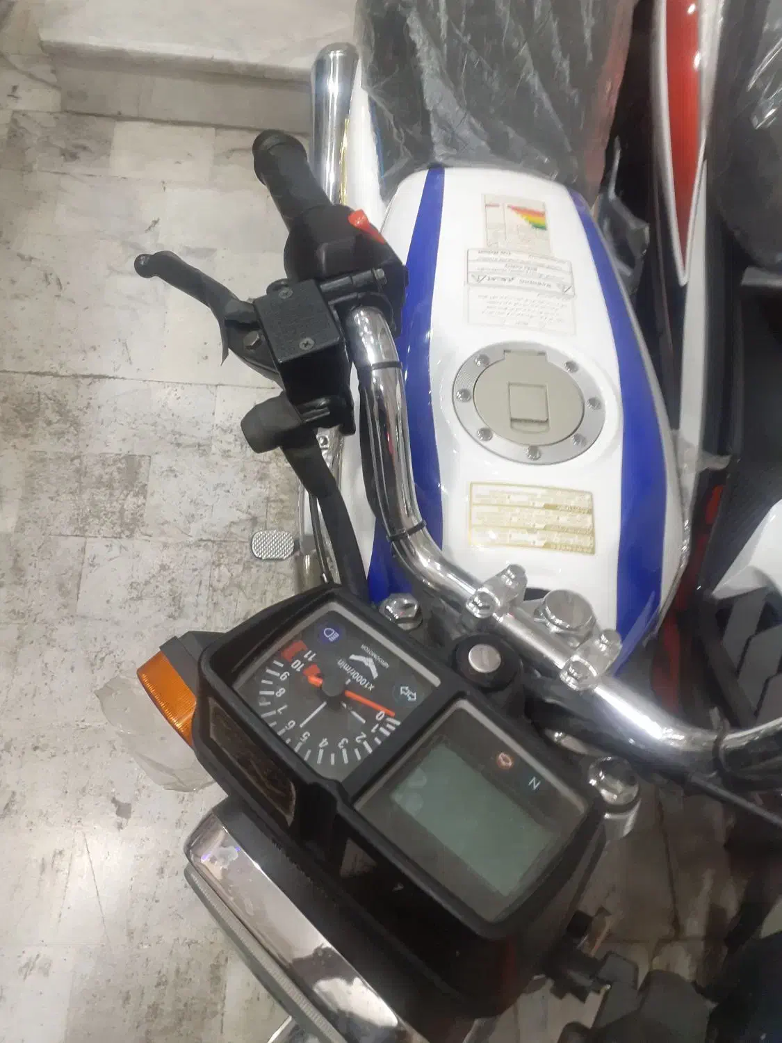 پرواز۲۰۰مدل۱۴۰۳|موتورسیکلت|مشهد, شهید مطهری|دیوار