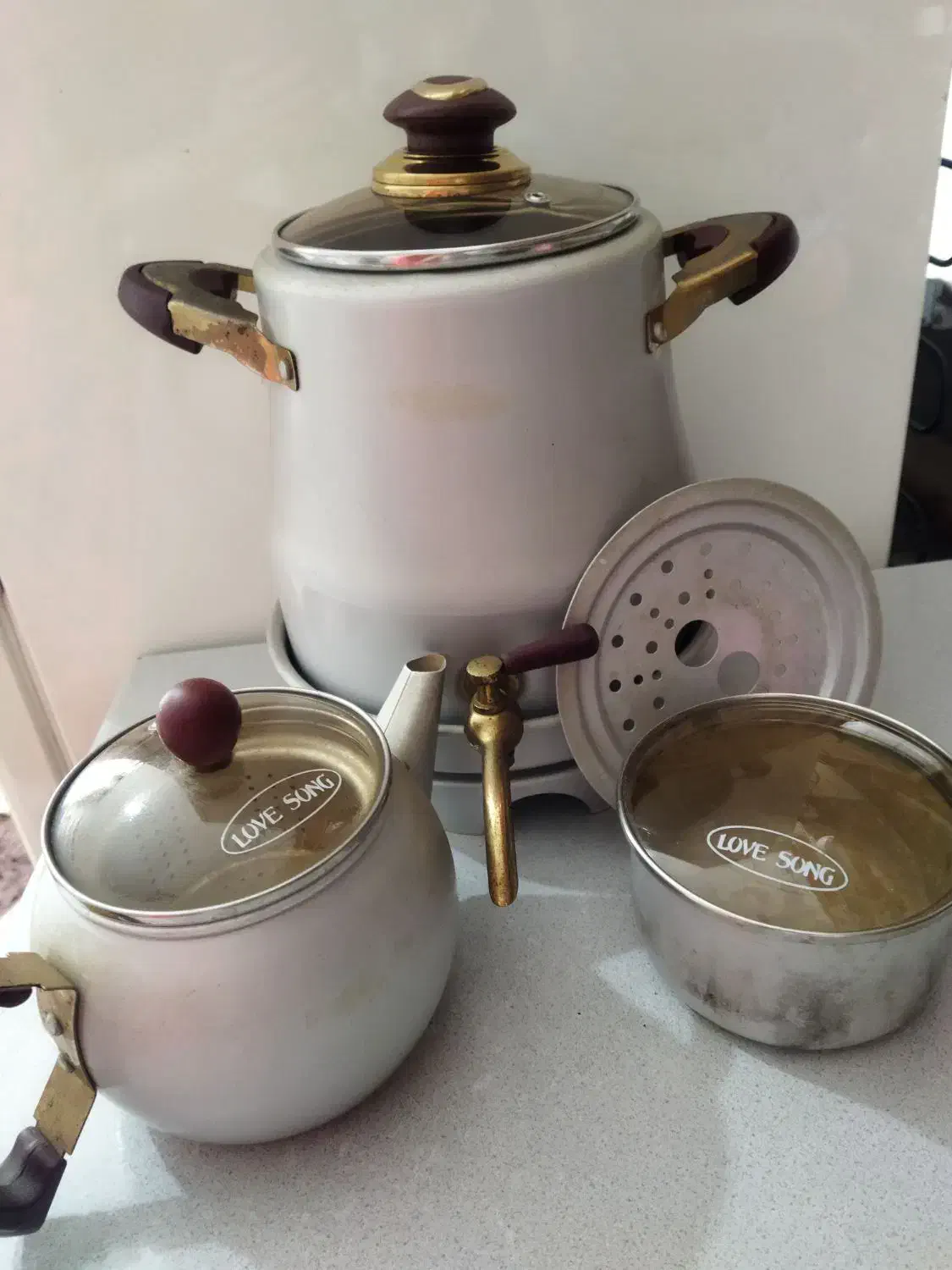 سماور قوری و چاییدان لاوسونگ|سماور، چای‌ساز، قهوه‌ساز|گنبد کاووس, |دیوار