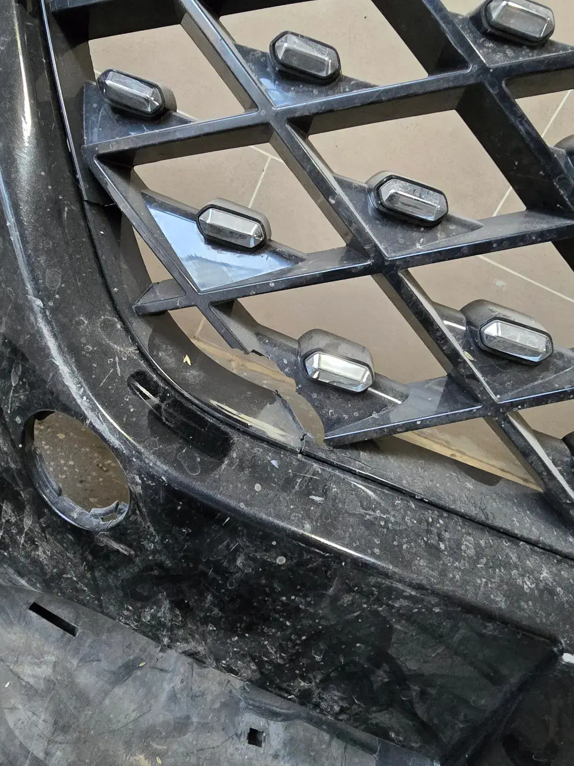 جلوپنجره و چراغ جلو استوک x22pro|قطعات یدکی و لوازم جانبی|اصفهان, شفق|دیوار