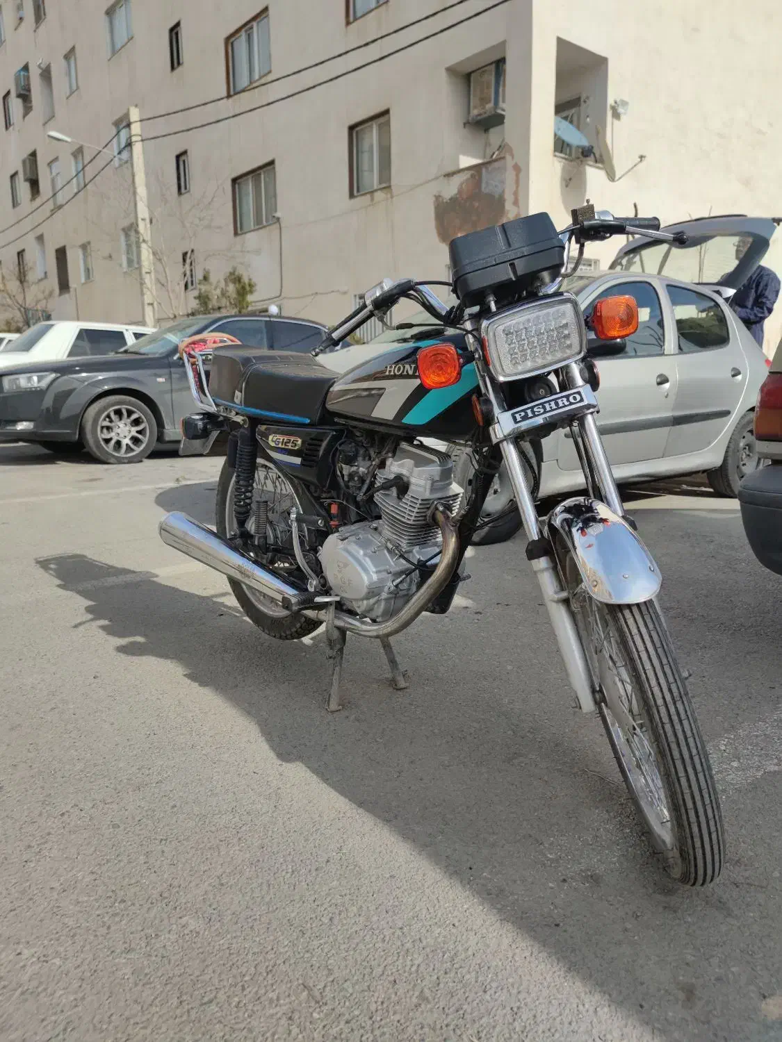 هندا ۱۲۵ پیشرو|موتورسیکلت|پرند, فاز ۶|دیوار