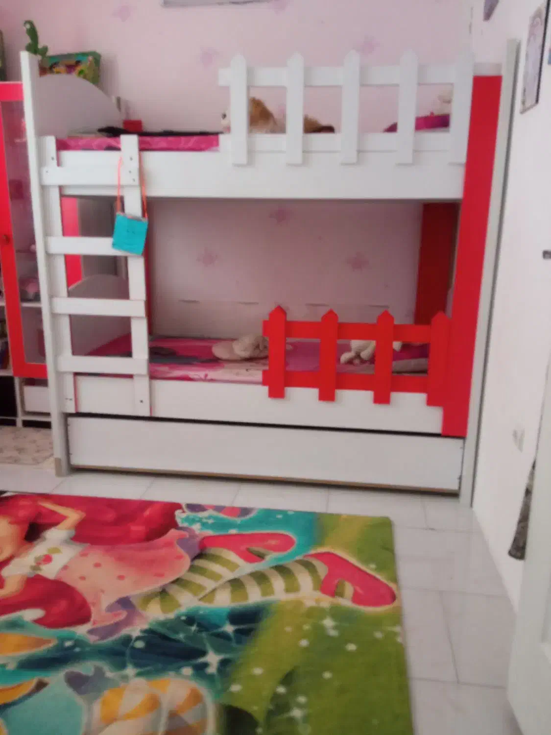 تخت دو طبقه سه خواب کم جا|تخت و سرویس خواب|بیرجند, |دیوار