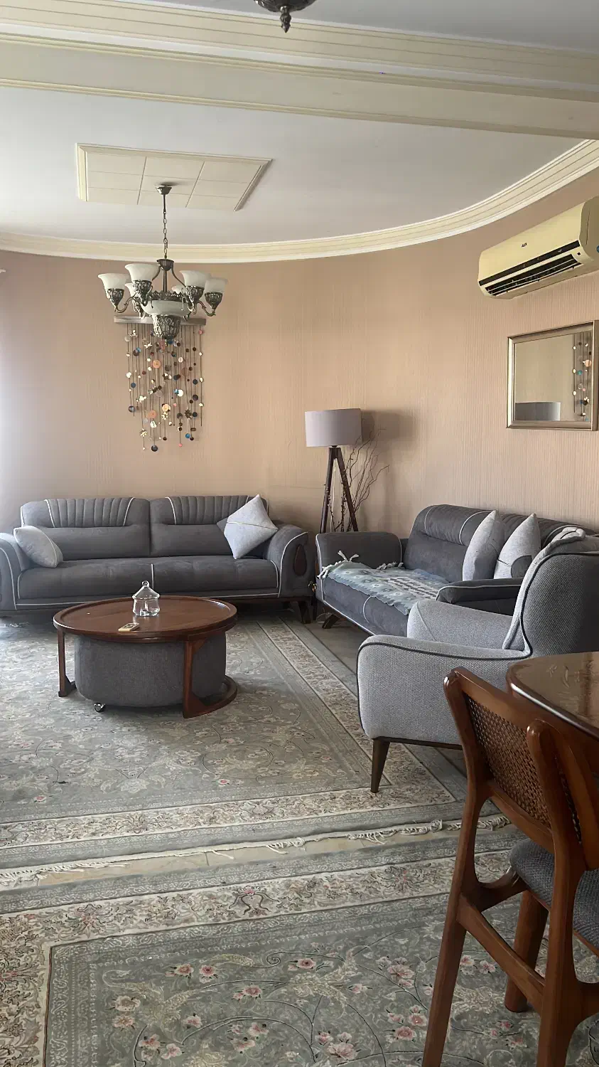 مبل طرح چستر با چوب راش نو|مبلمان خانگی و میز عسلی|کیش, |دیوار