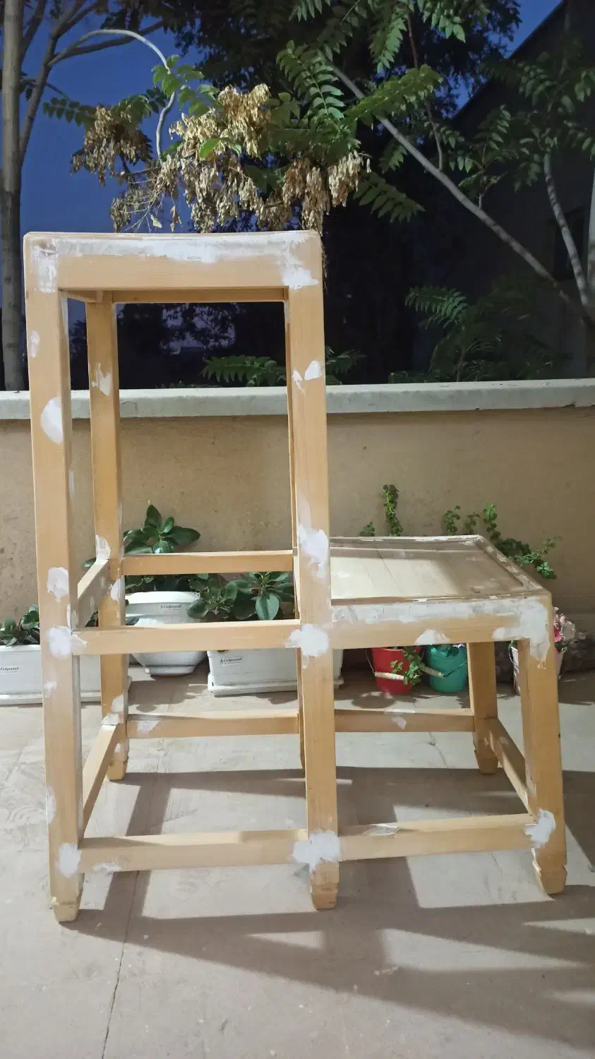 چهارپایه چوبی سبک|صندلی و نیمکت|خمینیشهر, |دیوار