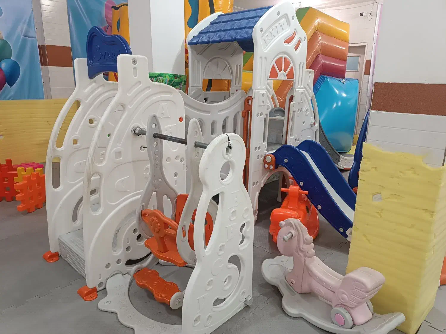 فروش فوری وسایل خانه بازی|اسباببازی|مشهد, هنرور|دیوار