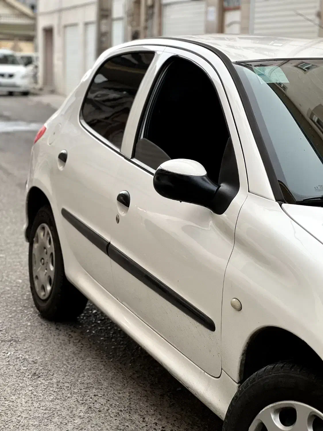 پژو 206 تیپ 5|خودرو سواری و وانت|رشت, معلم|دیوار