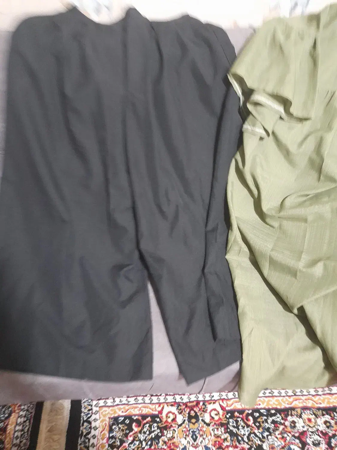 تعدادی لباس نو ب فروش میرسد|لباس|پاکدشت, شهرک امام رضا|دیوار