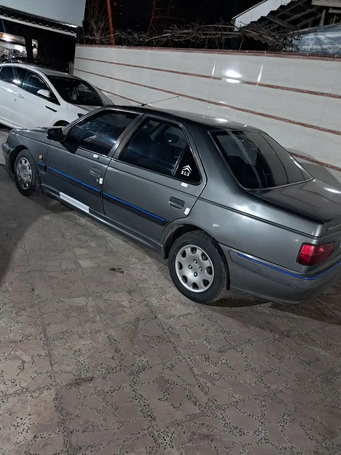 پارس۸۵شاسی بدون نقطه|خودرو سواری و وانت|لشت نشا, |دیوار