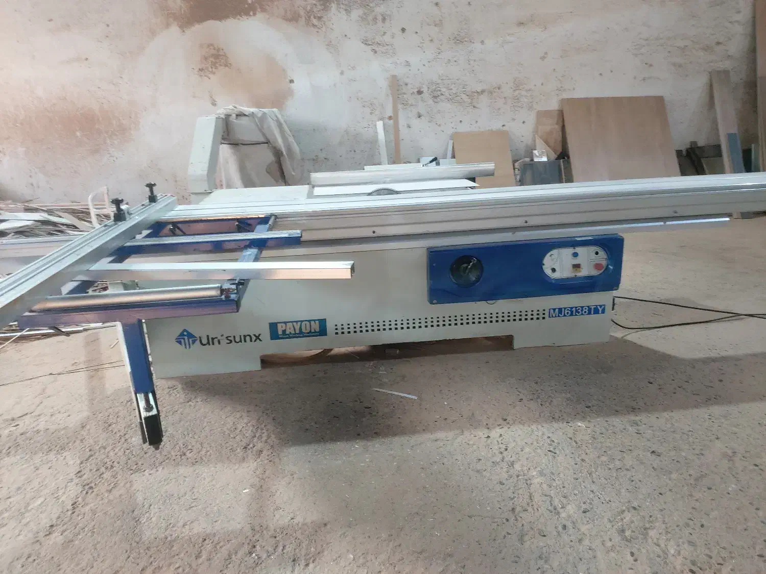 لبه چسبان و دورکن|ماشین‌آلات صنعتی|نوشهر, |دیوار