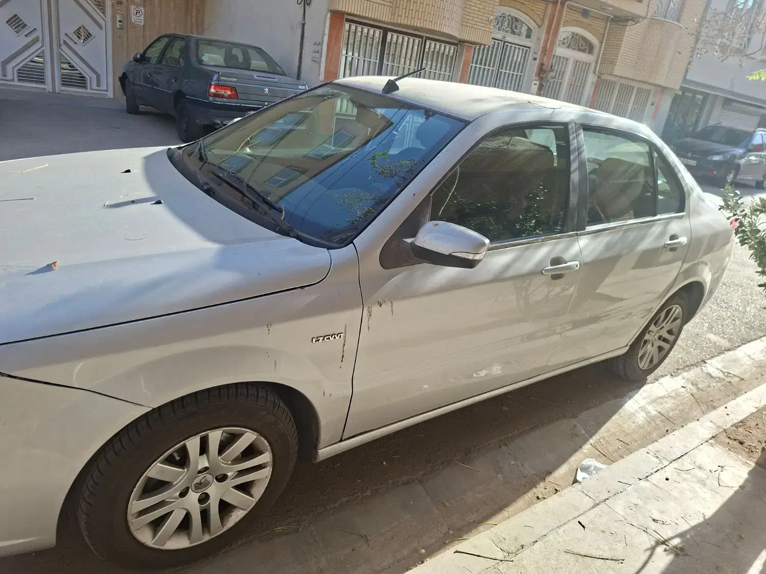 دنا ۹۶ نقره ای|خودرو سواری و وانت|قم, عمار یاسر|دیوار